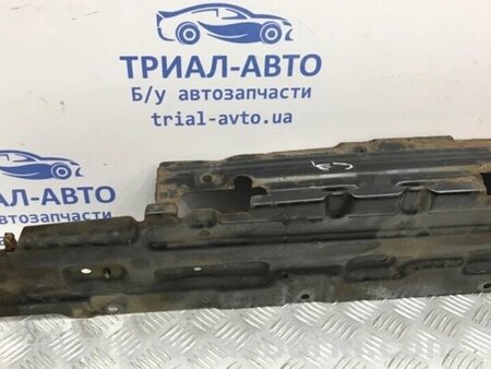 ФОТО Підсилювач бампера задній для Mitsubishi Pajero Wagon Киев