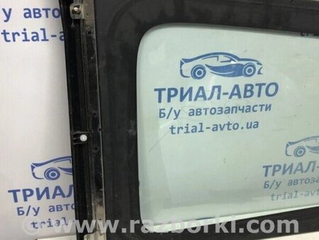ФОТО Скло в кузов заднє праве для Mitsubishi Pajero Wagon Киев