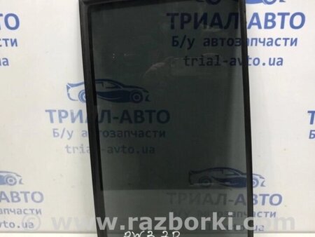 ФОТО Скло двері задньої правої (кватирка) для Mitsubishi Pajero Wagon Киев