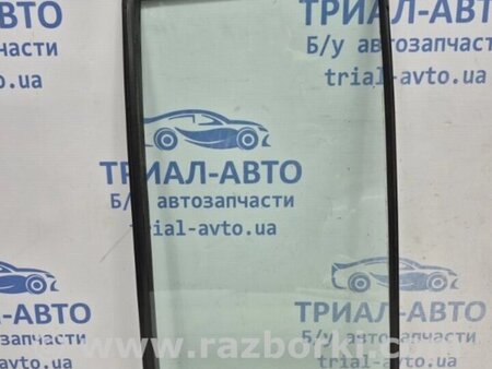 ФОТО Скло двері задньої правої (кватирка) для Mitsubishi Pajero Wagon Киев