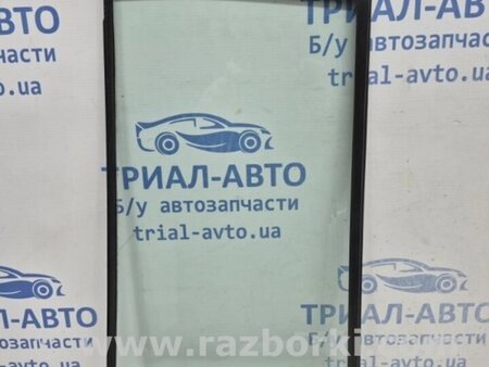 ФОТО Скло двері задньої правої (кватирка) для Mitsubishi Pajero Wagon Киев