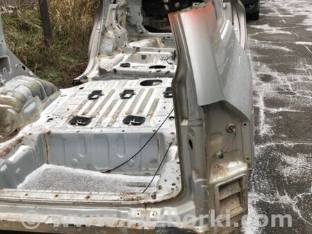 ФОТО Чверть автомобіля задня права для Mitsubishi Pajero Wagon Киев