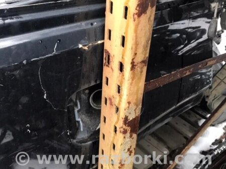 ФОТО Чверть автомобіля задня права для Mitsubishi Pajero Wagon Киев