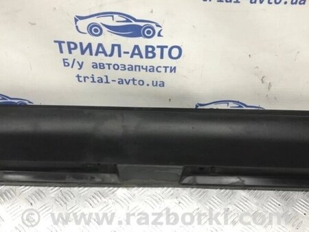 ФОТО Накладка порога зовнішня права для Lexus RX350 Киев