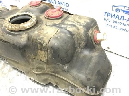 ФОТО Бак паливний пластик для Toyota Land Cruiser Prado 120 Киев