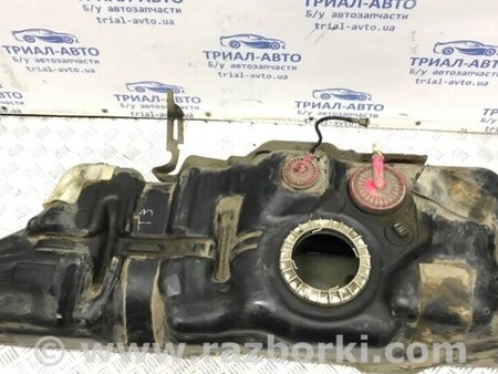 ФОТО Бак паливний пластик для Toyota Land Cruiser Prado 120 Киев