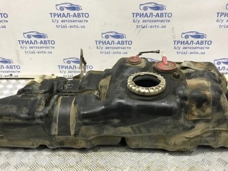 ФОТО Бак паливний пластик для Toyota Land Cruiser Prado 120 Киев