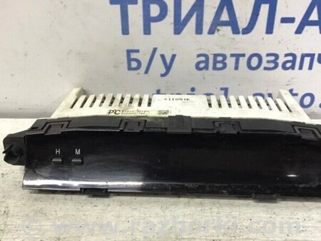 ФОТО Годинник для Toyota Land Cruiser Prado 120 Киев