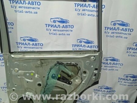 ФОТО Двері задні праві для Toyota Land Cruiser Prado 120 Киев