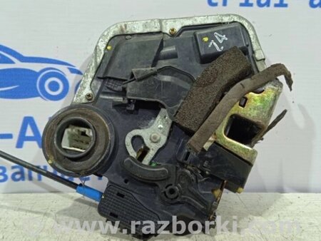ФОТО Замок двері задній правий для Toyota Land Cruiser Prado 120 Киев