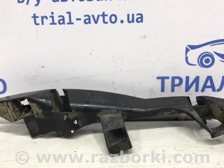 ФОТО Кронштейн бампера передній правий для Toyota Land Cruiser Prado 120 Киев