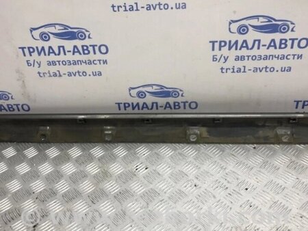 ФОТО Накладка порога зовнішня права для Toyota Land Cruiser Prado 120 Киев