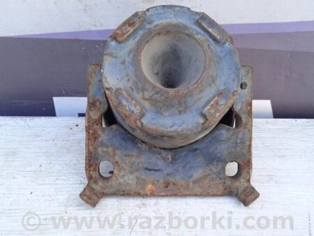ФОТО Подушка ДВС права для Toyota Land Cruiser Prado 120 Киев