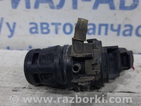 ФОТО Насос омивача скла для Toyota RAV-4 (05-12) Киев