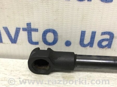 ФОТО Амортизатор капота для Toyota RAV-4 (05-12) Киев