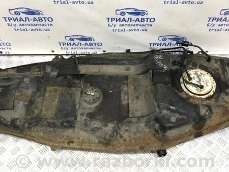 ФОТО Бак паливний металевий для Toyota RAV-4 (05-12) Киев
