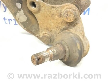 ФОТО Важель правий для Toyota RAV-4 (05-12) Киев