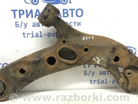 ФОТО Важель правий для Toyota RAV-4 (05-12) Киев