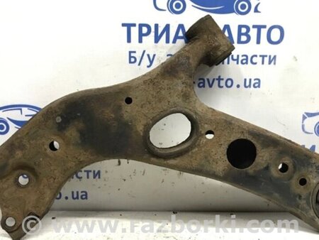 ФОТО Важель правий для Toyota RAV-4 (05-12) Киев