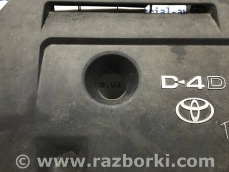 ФОТО Декоративна кришка ДВЗ для Toyota RAV-4 (05-12) Киев