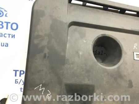 ФОТО Декоративна кришка ДВЗ для Toyota RAV-4 (05-12) Киев
