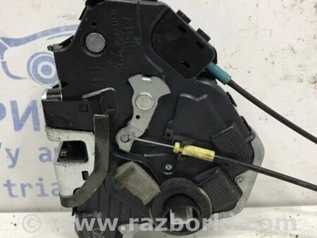 ФОТО Замок двері передній правий для Toyota RAV-4 (05-12) Киев