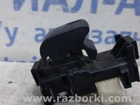 ФОТО Кнопка склопідйомника для Toyota RAV-4 (05-12) Киев