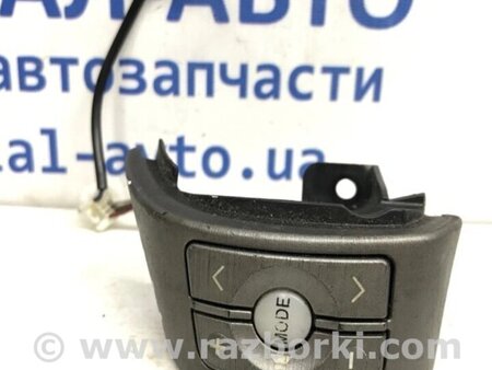 ФОТО Кнопки керма для Toyota RAV-4 (05-12) Киев