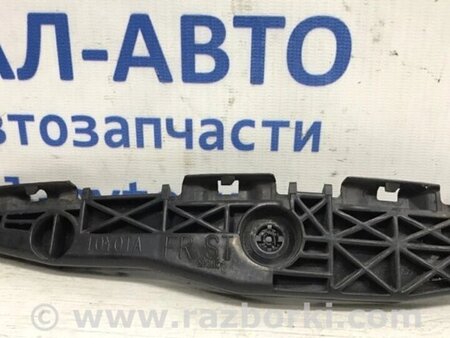 ФОТО Кронштейн бампера передній правий для Toyota RAV-4 (05-12) Киев