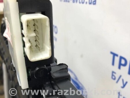 ФОТО Люк у зборі для Toyota RAV-4 (05-12) Киев