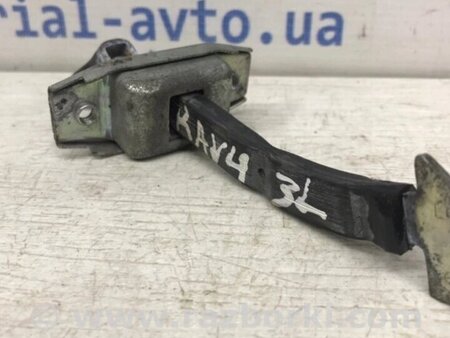 ФОТО Обмежувач дверей задній лівий для Toyota RAV-4 (05-12) Киев