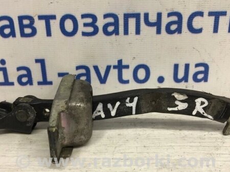 ФОТО Обмежувач дверей задній правий для Toyota RAV-4 (05-12) Киев