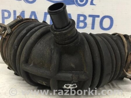 ФОТО Патрубок повітряного фільтра для Toyota RAV-4 (05-12) Киев