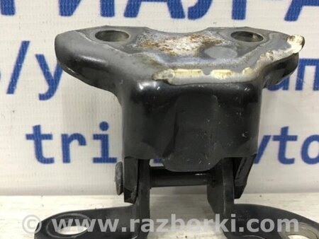 ФОТО Петля двері задньої правої верхня для Toyota RAV-4 (05-12) Киев