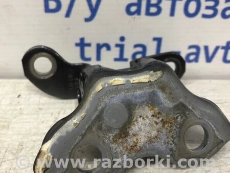 ФОТО Петля двері задньої правої верхня для Toyota RAV-4 (05-12) Киев