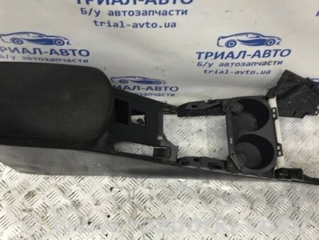 ФОТО Підлокітник для Toyota RAV-4 (05-12) Киев