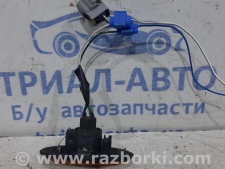 ФОТО Повторювач поворотника для Toyota RAV-4 (05-12) Киев