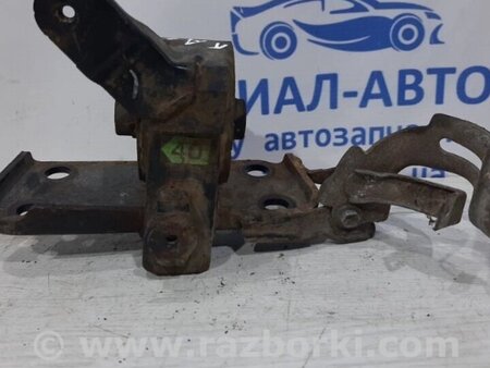 ФОТО Подушка ДВС ліва для Toyota RAV-4 (05-12) Киев