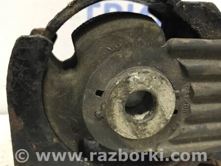 ФОТО Подушка ДВС передня для Toyota RAV-4 (05-12) Киев