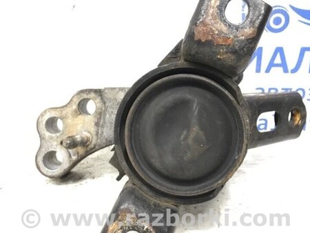 ФОТО Подушка ДВС права для Toyota RAV-4 (05-12) Киев