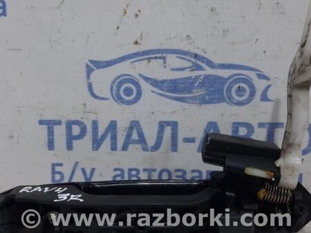 ФОТО Ручка дверей зовнішня задня права для Toyota RAV-4 (05-12) Киев