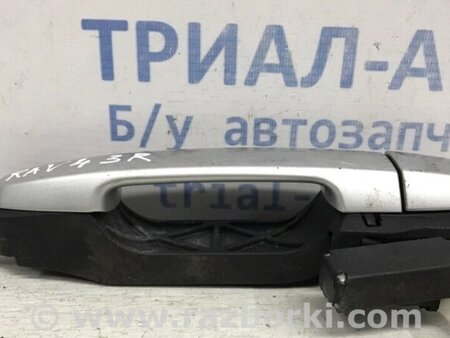ФОТО Ручка дверей зовнішня задня права для Toyota RAV-4 (05-12) Киев