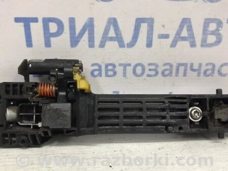 ФОТО Ручка дверей зовнішня передня ліва для Toyota RAV-4 (05-12) Киев