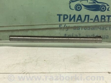 ФОТО Скло двері переднє ліве для Toyota RAV-4 (05-12) Киев