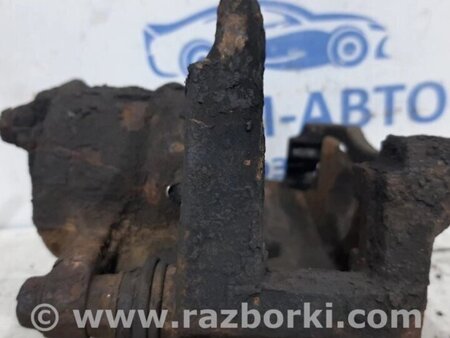 ФОТО Супорт передній правий для Toyota RAV-4 (05-12) Киев