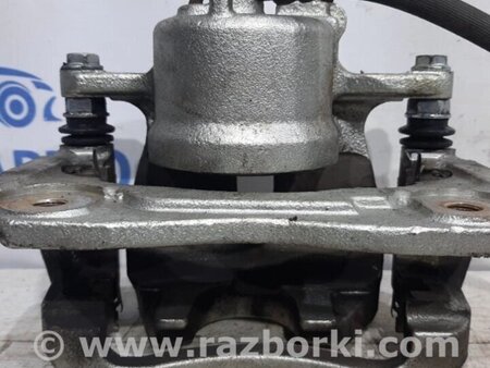 ФОТО Супорт передній правий для Toyota RAV-4 (05-12) Киев