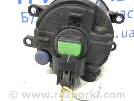 ФОТО Фара протитуманна ліва для Toyota RAV-4 (05-12) Киев