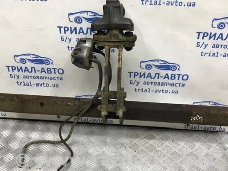 ФОТО Фаркоп для Toyota RAV-4 (05-12) Киев