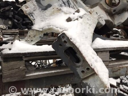 ФОТО Чверть автомобіля передня права для Toyota RAV-4 (05-12) Киев