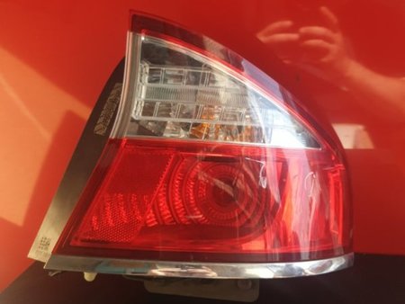ФОТО Фонарь задний правый для Subaru Legacy (все модели) Днепр